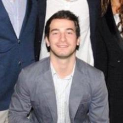 Luca D. insegnante di Aiuto compiti