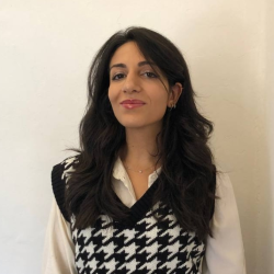 Chiara N. insegnante di Algebra