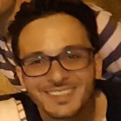 Giuseppe R. insegnante di Inglese