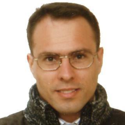 Luca G. insegnante di Disegno tecnico