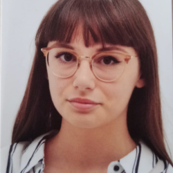 Marcella B. insegnante di Aiuto compiti