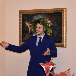 Nino Giovanni P. insegnante di Aiuto compiti