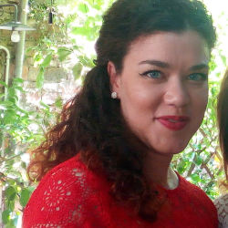 Carlotta B. insegnante di Aiuto compiti