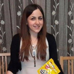 Antonia A. insegnante di Aiuto compiti