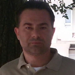Francesco T. insegnante di Aiuto compiti