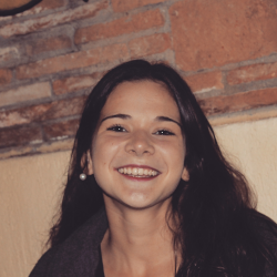 Giulia D. insegnante di Biochimica