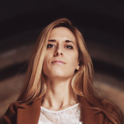 Sara D. insegnante di Aiuto compiti