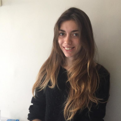 Angela S. insegnante di Turco