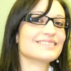 Irene M. insegnante di Aiuto tesi