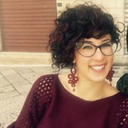 Rosa A. insegnante di Aiuto compiti