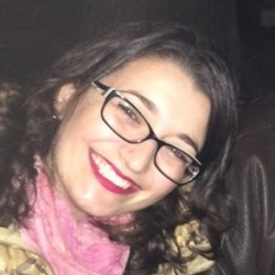 Vanessa E. insegnante di Aiuto compiti