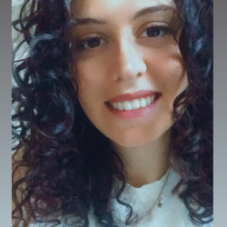 Miriam R. insegnante di Aiuto compiti