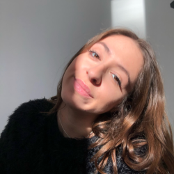 Chiara Elena M. insegnante di Aiuto compiti