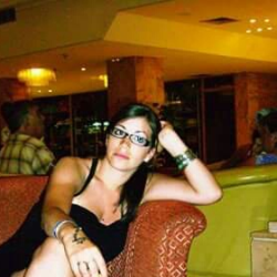 Oriana O. insegnante di Aiuto compiti