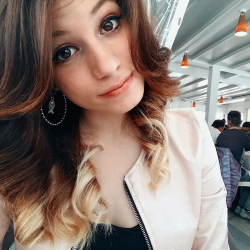 Luciana D. insegnante di Francese
