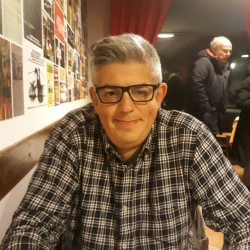Piermario D. insegnante di Aiuto compiti