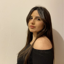 Arianna M. insegnante di Aiuto compiti