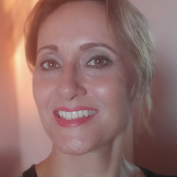Simona B. insegnante di Aiuto compiti