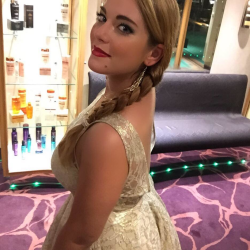 Elisabetta R. insegnante di Grafica