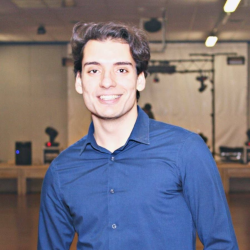 Davide D. insegnante di Biologia