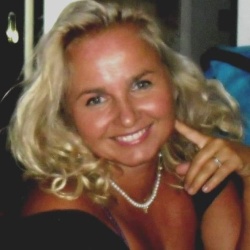 Dominika Agnieszka G. insegnante di Aiuto tesi