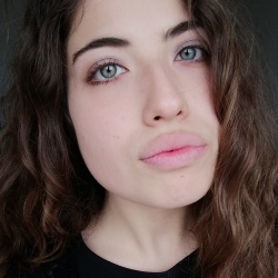 Sara B. insegnante di Aiuto compiti