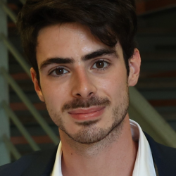 Giovanni M. insegnante di Aiuto compiti