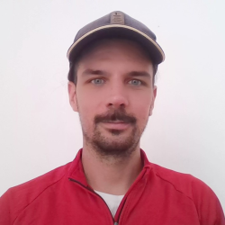 Mirko C. insegnante di Aiuto compiti