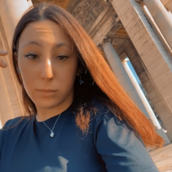 Francesca P. insegnante di Aiuto compiti