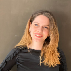 Alexia G. insegnante di Aiuto compiti