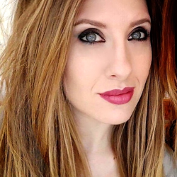 Romina P. insegnante di Francese