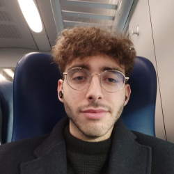 Alex C. insegnante di Informatica