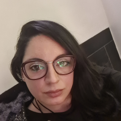 Luisa L. insegnante di Aiuto compiti