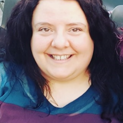Loredana V. insegnante di Aiuto tesi