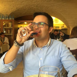 Cesare Z. insegnante di Informatica