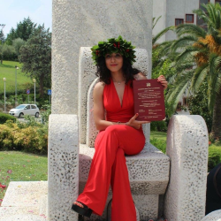 Adele S. insegnante di Agronomia
