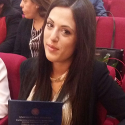 Silvia T. insegnante di Aiuto compiti