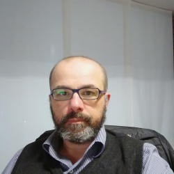 Marco R. insegnante di Aiuto compiti