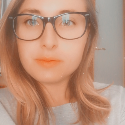 Alessia M. insegnante di Aiuto compiti