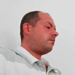 Francesco D. insegnante di Aiuto compiti