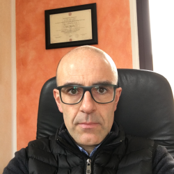 Riccardo C. insegnante di Algebra