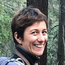 Francesca L. insegnante di Disegno artistico