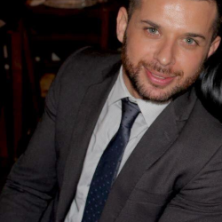 Antonino C. insegnante di Aiuto tesi