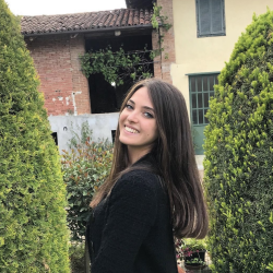 Eleonora R. insegnante di Aiuto compiti
