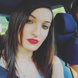 Katia D. insegnante di Aiuto compiti