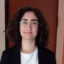 Annalisa L. insegnante di Francese