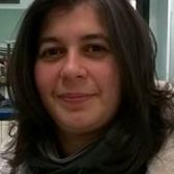 Susanna I. insegnante di Aiuto compiti