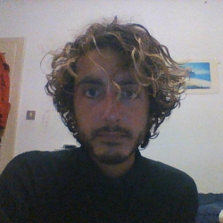 Tommaso T. insegnante di Aiuto compiti