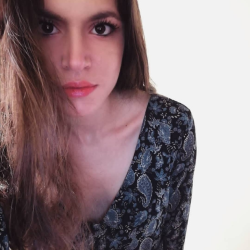 Elisa B. insegnante di Francese