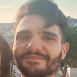 Matteo R. insegnante di Aiuto compiti